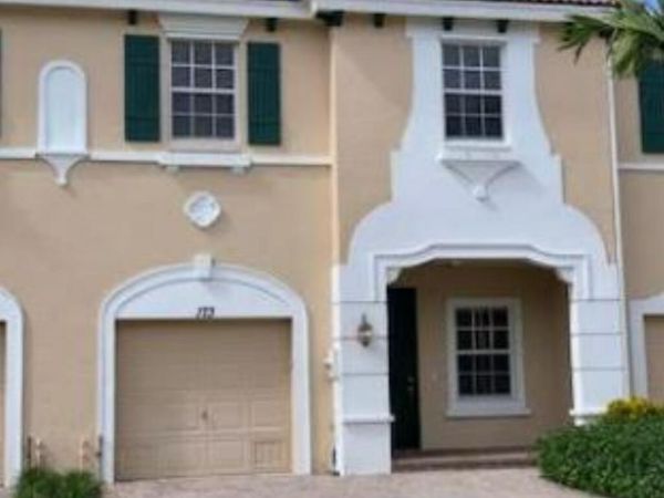 173 SW Otter Run Place, Stuart, FL 34997