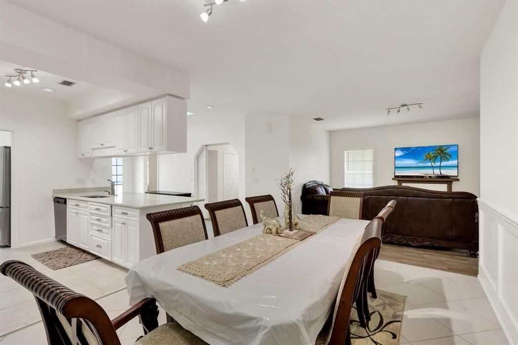 7334 Pine Creek Way, Port Saint Lucie, FL 34986 Photo