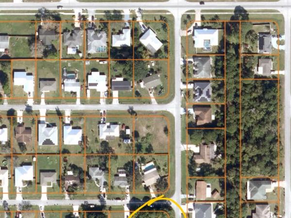 638 NW Grenada Street, Port St. Lucie, FL 34983