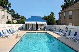 424 Tree Top Ct. photo 4