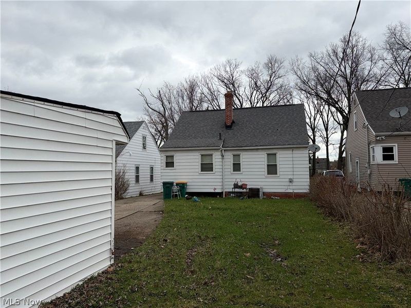 14112 Krems Avenue, Maple Heights, OH 44137 Photo 3