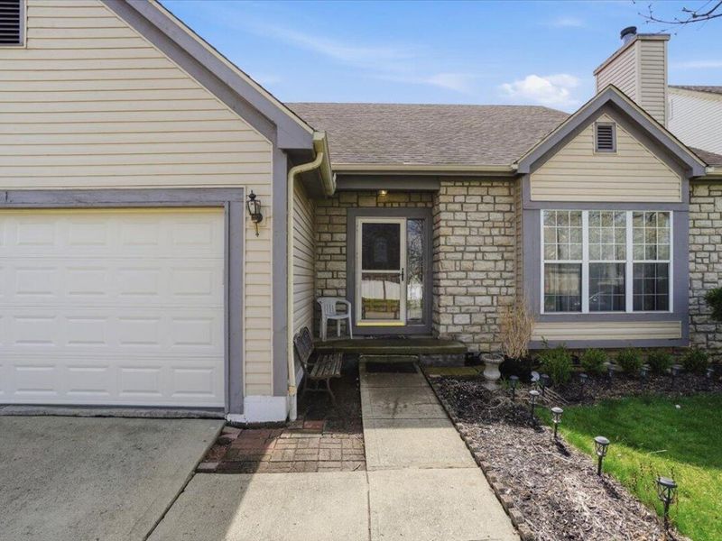 5521 Mirage Drive, Hilliard, OH 43026 Photo 2