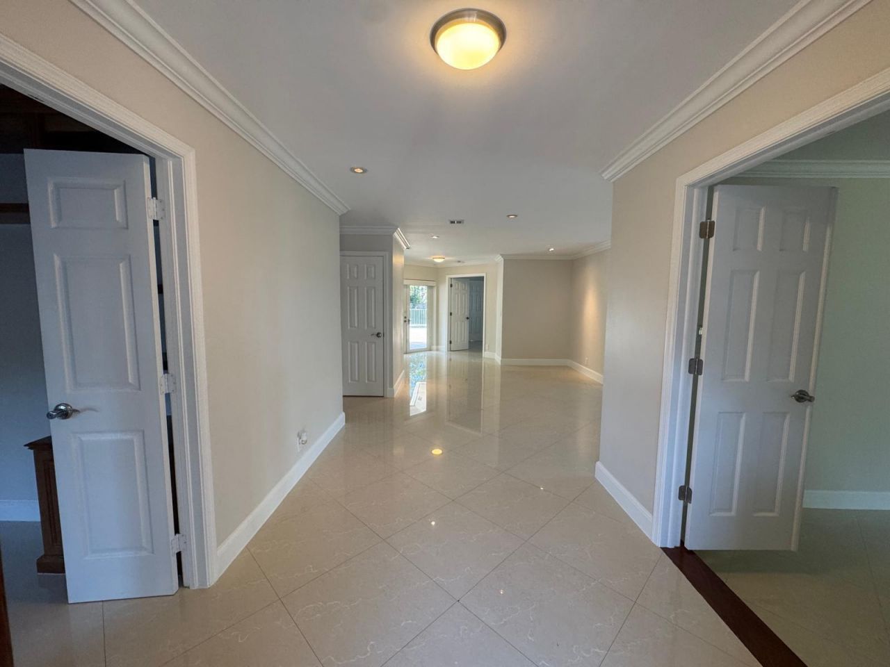 2825 NW Banyan Boulevard Cir Circle Nw, Boca Raton, FL 33431 Photo