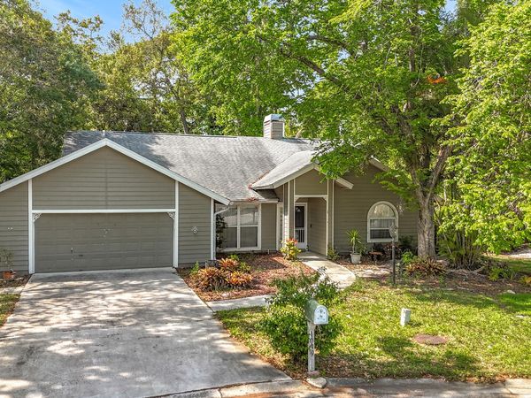 1099 Greystone Lane, Sarasota, FL 34232