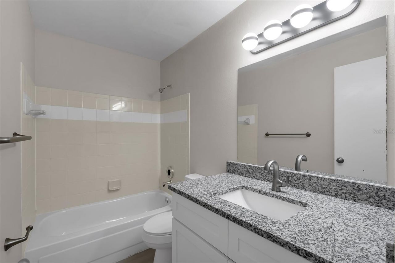 3016 Parkway Boulevard , Unit 206, Kissimmee, FL 34747 Photo