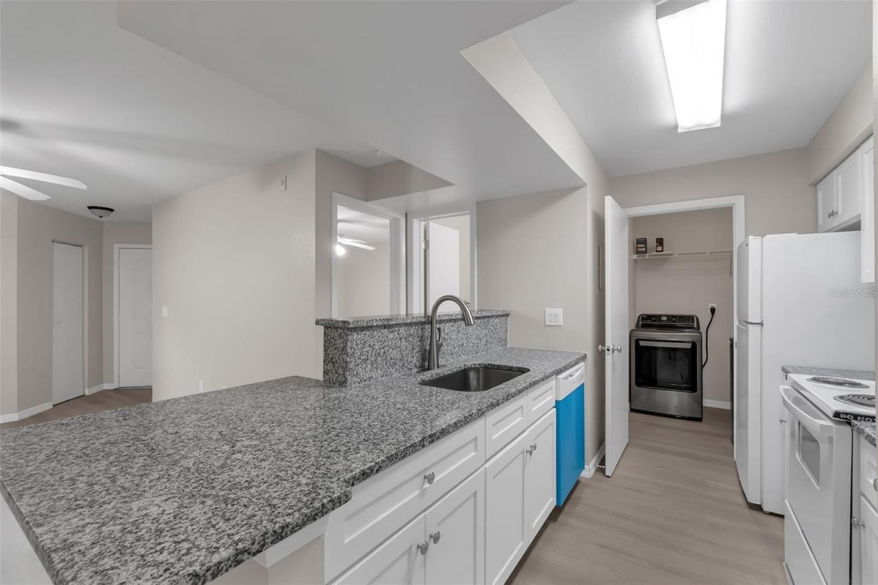 3016 Parkway Boulevard , Unit 206, Kissimmee, FL 34747 Photo