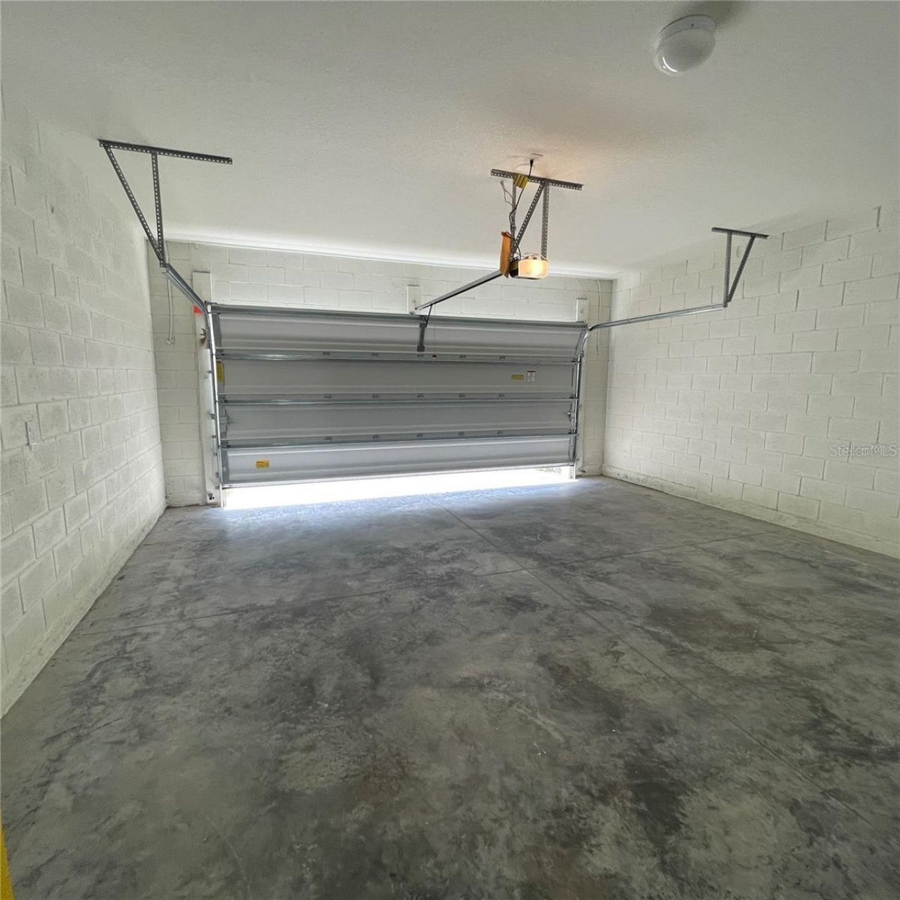 2327 Twin Flower Lane , Sanford, FL 32771 Photo