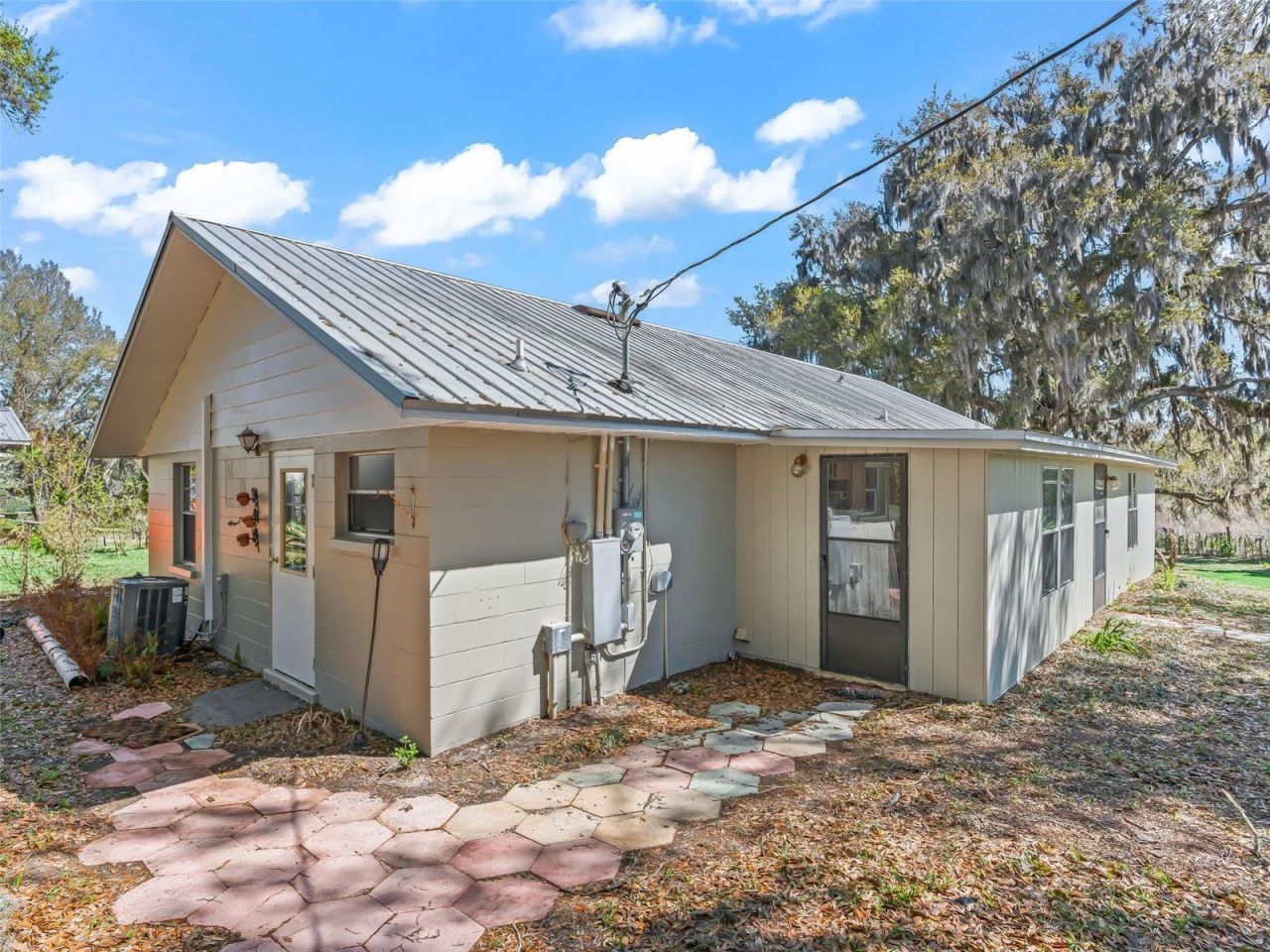 6350 NE 86th Avenue, Bronson, FL 32621 Photo