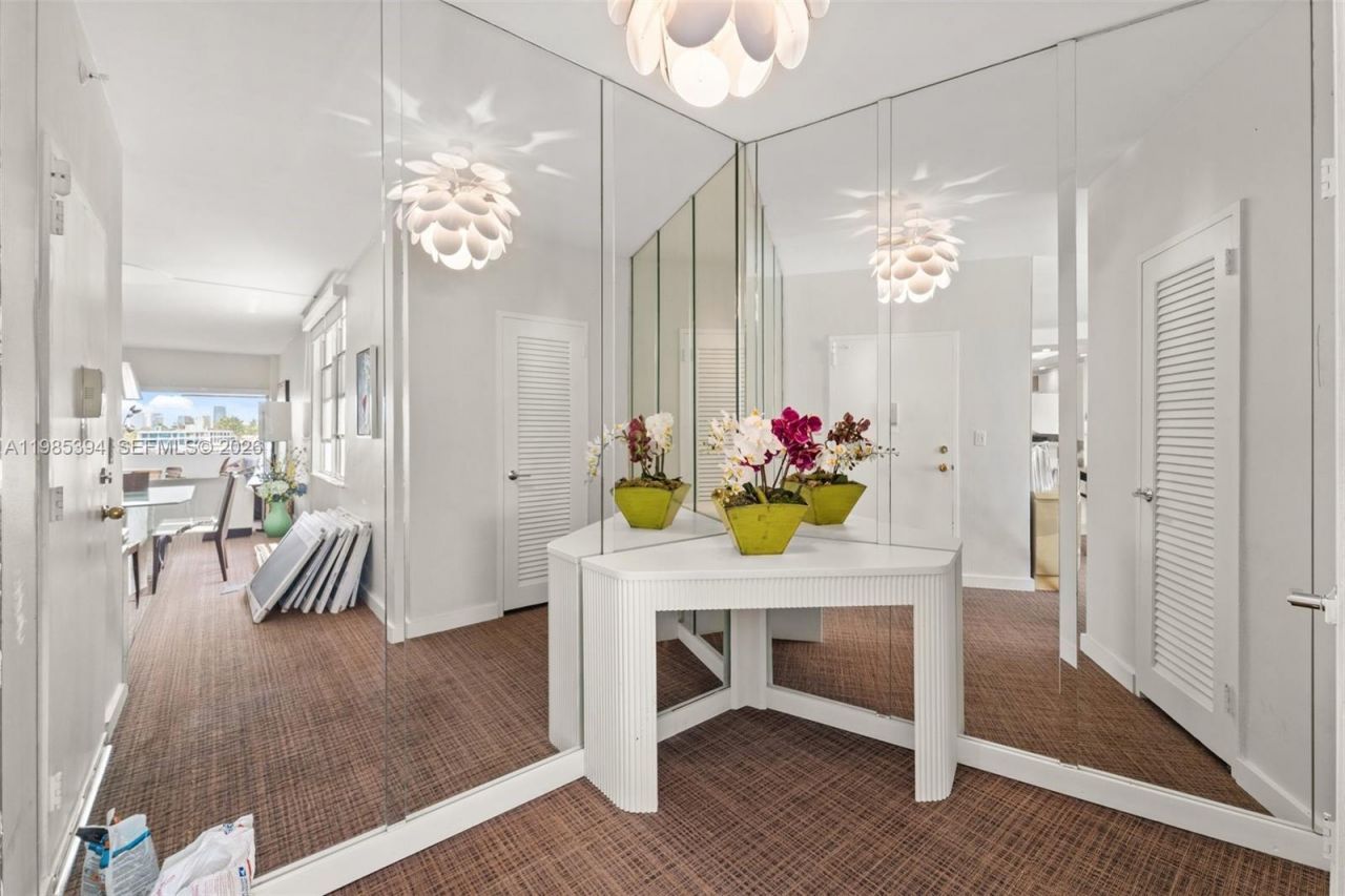 3 Island Ave, Unit 04I, Miami Beach, FL 33139 Photo