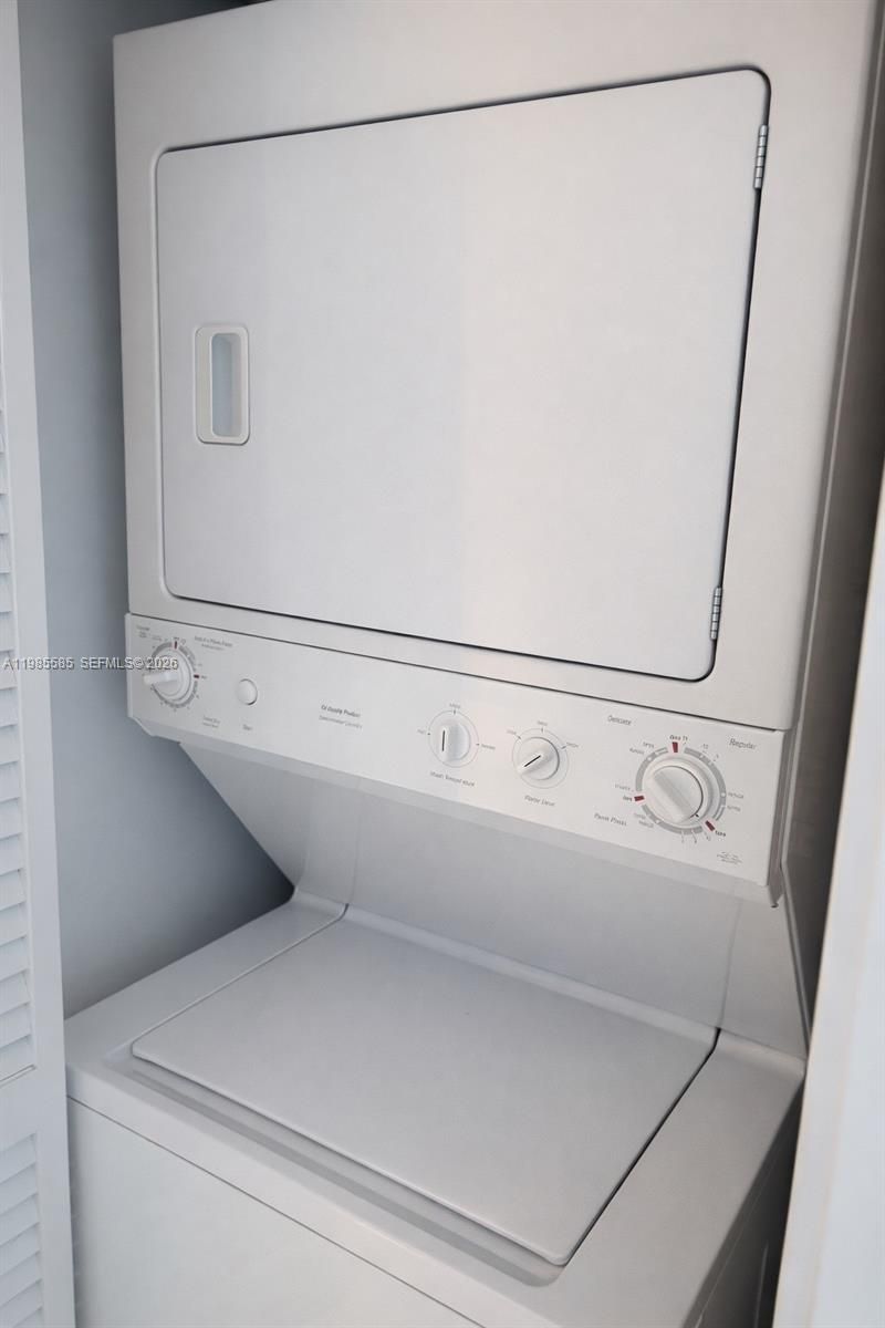 1111 SW 1 Av, Unit 2318-N, Miami, FL 33130 Photo