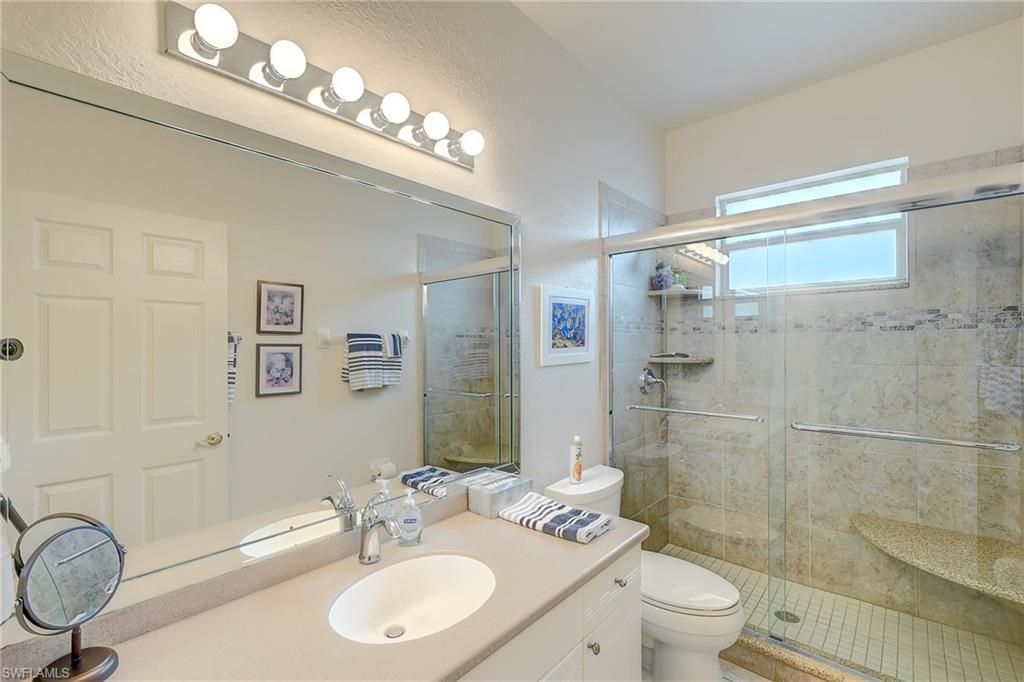 1813 Emerald Cove Dr, Cape Coral, FL 33991 Photo