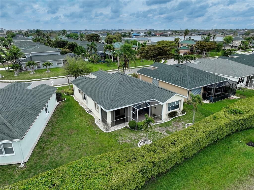 1813 Emerald Cove Dr , Cape Coral, FL 33991 Photo