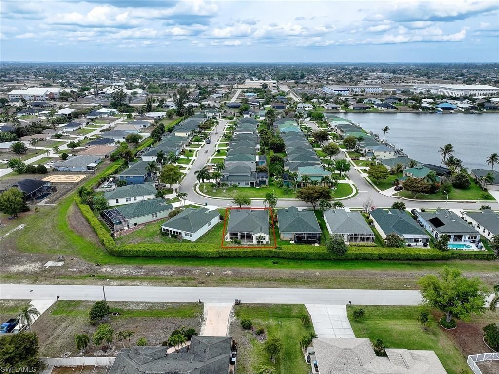 1813 Emerald Cove Dr , Cape Coral, FL 33991 Photo