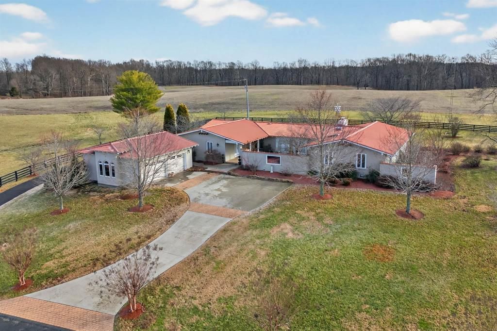 11344 Canneyville Road, Morgantown, KY 42261 Main Photo