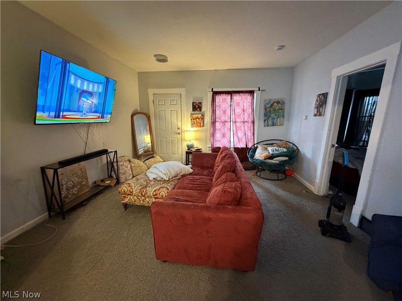 6723 Clement Avenue, Cleveland, OH 44105 Photo 17