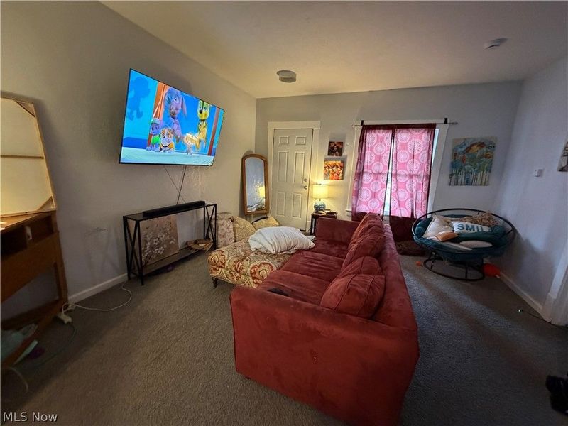 6723 Clement Avenue, Cleveland, OH 44105 Photo 18