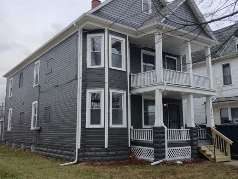 6723 Clement Avenue, Cleveland, OH 44105 Photo 2