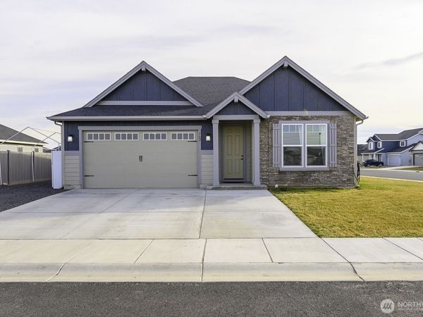 702 K St NE , Quincy, WA 98848