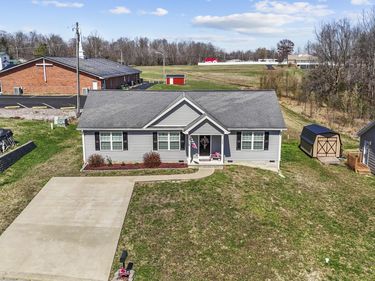 100 Wisteria Lane, Morehead, KY 40351