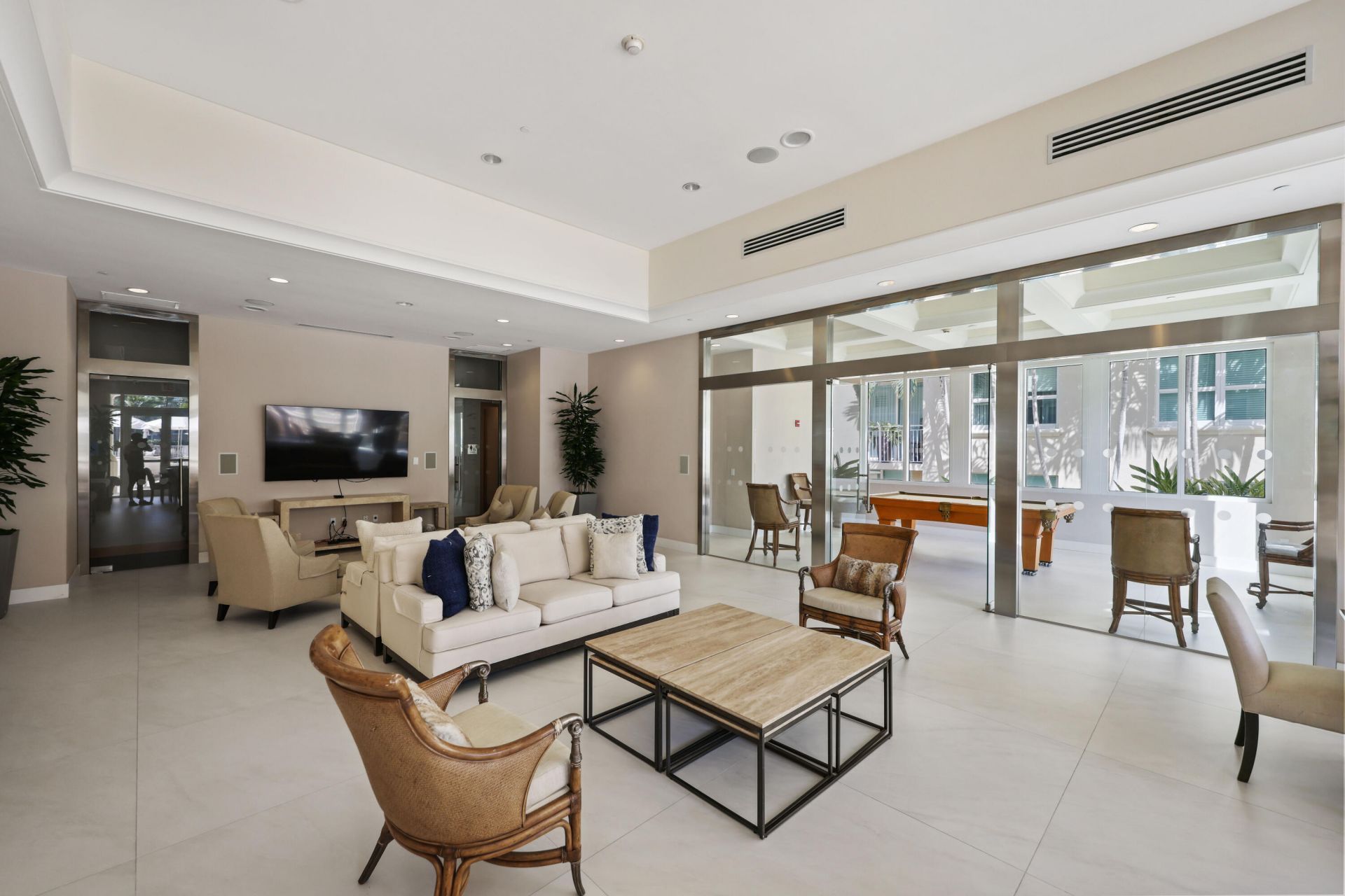 99 SE Mizner Boulevard, Boca Raton, FL 33432 Photo