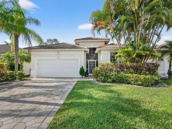 8736 S San Andros, West Palm Beach, FL 33411
