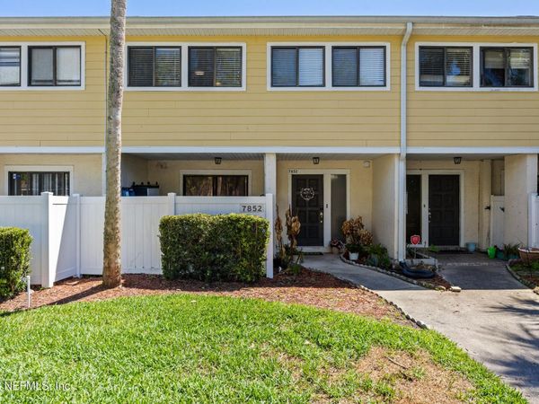 7852 PLAYA DEL REY Court, Jacksonville, FL 32256