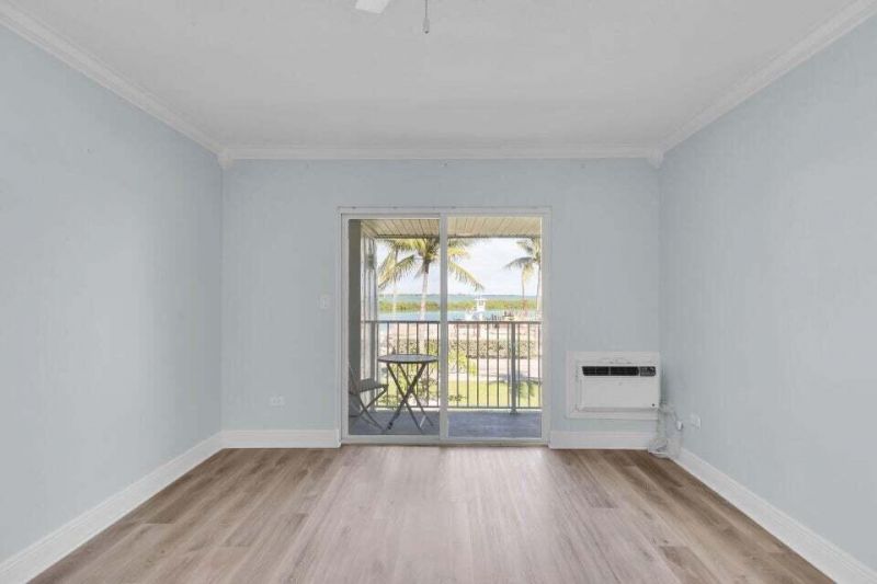 300 Duck Key Drive, Unit 9, Duck, FL 33050 Photo