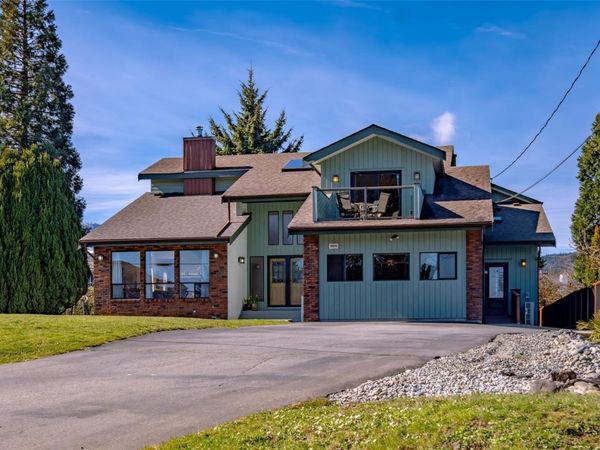 10870 Olsen Rd, Saltair, BC V9G 1Z8