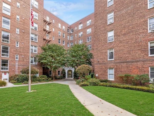 72-61 113th Street , Unit 4B, Forest Hills, NY 11375