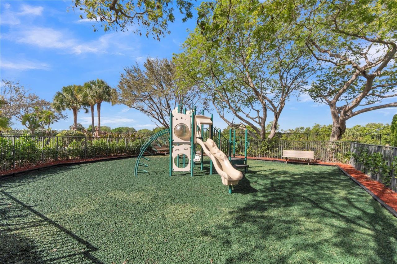 8200 NW 128th Ln , Unit 40B, Parkland, FL 33076 Photo