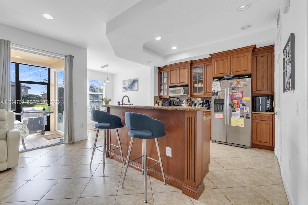 8200 NW 128th Ln , Unit 40B, Parkland, FL 33076 Photo