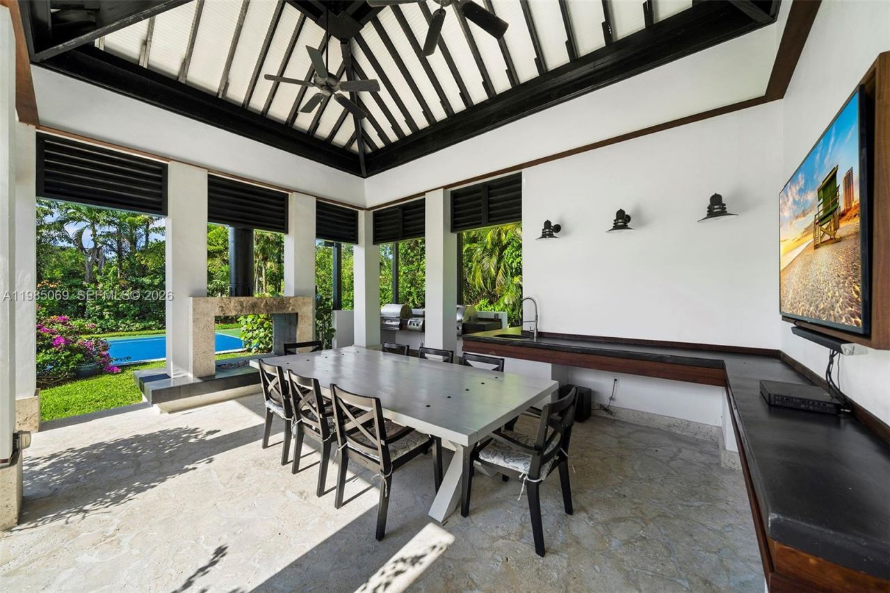 6700 SW 132nd St , Pinecrest, FL 33156 Photo