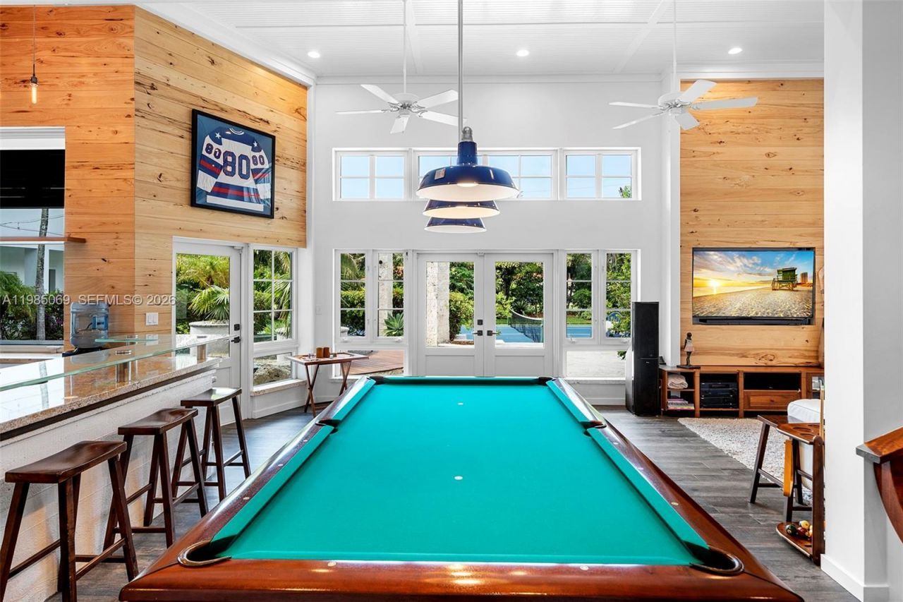 6700 SW 132nd St , Pinecrest, FL 33156 Photo