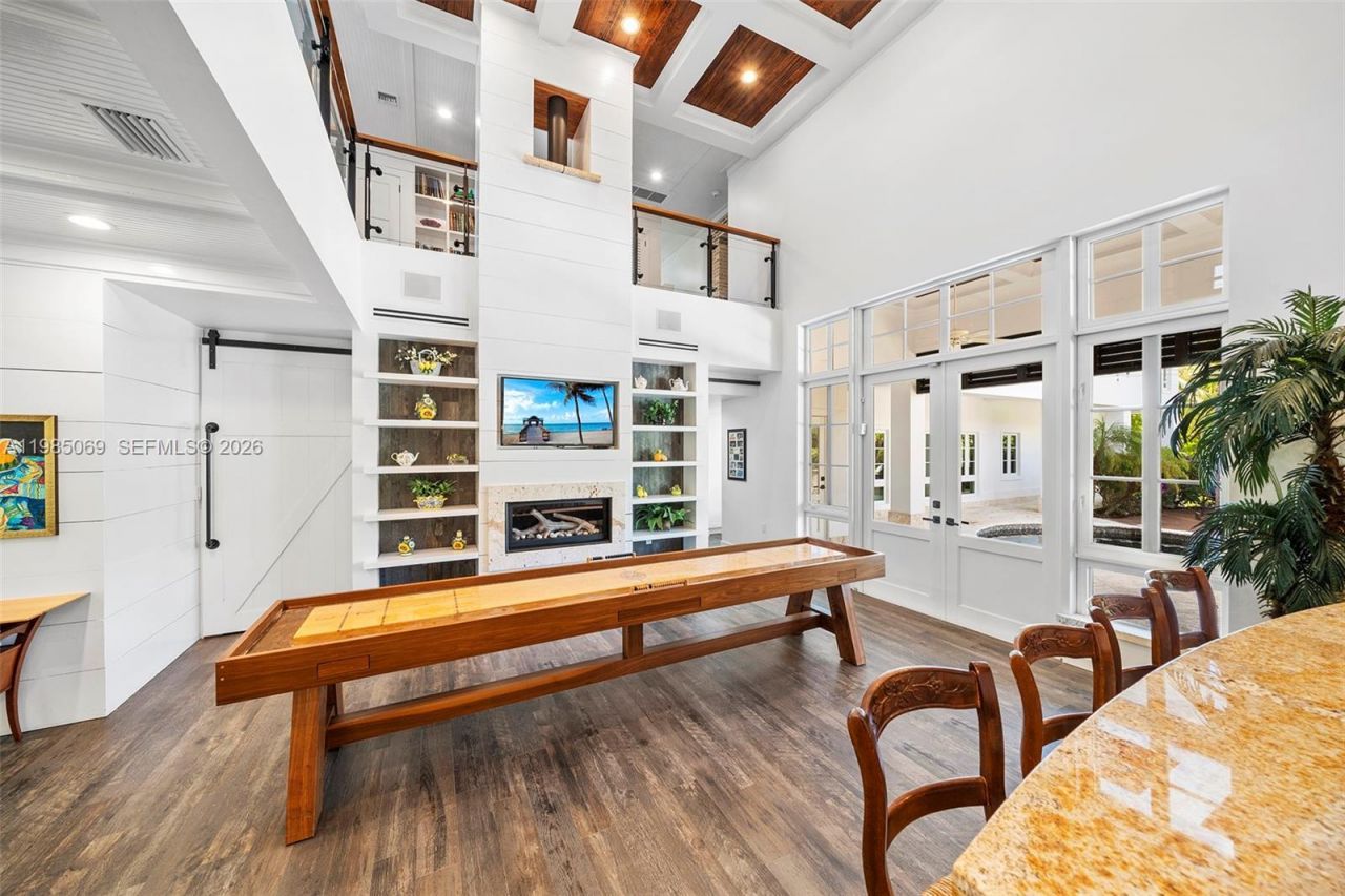 6700 SW 132nd St , Pinecrest, FL 33156 Photo