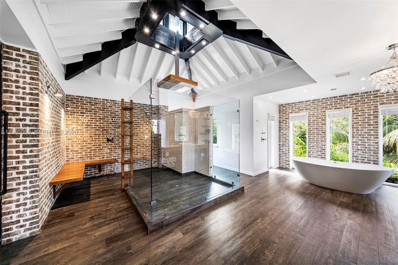 6700 SW 132nd St , Pinecrest, FL 33156 Photo