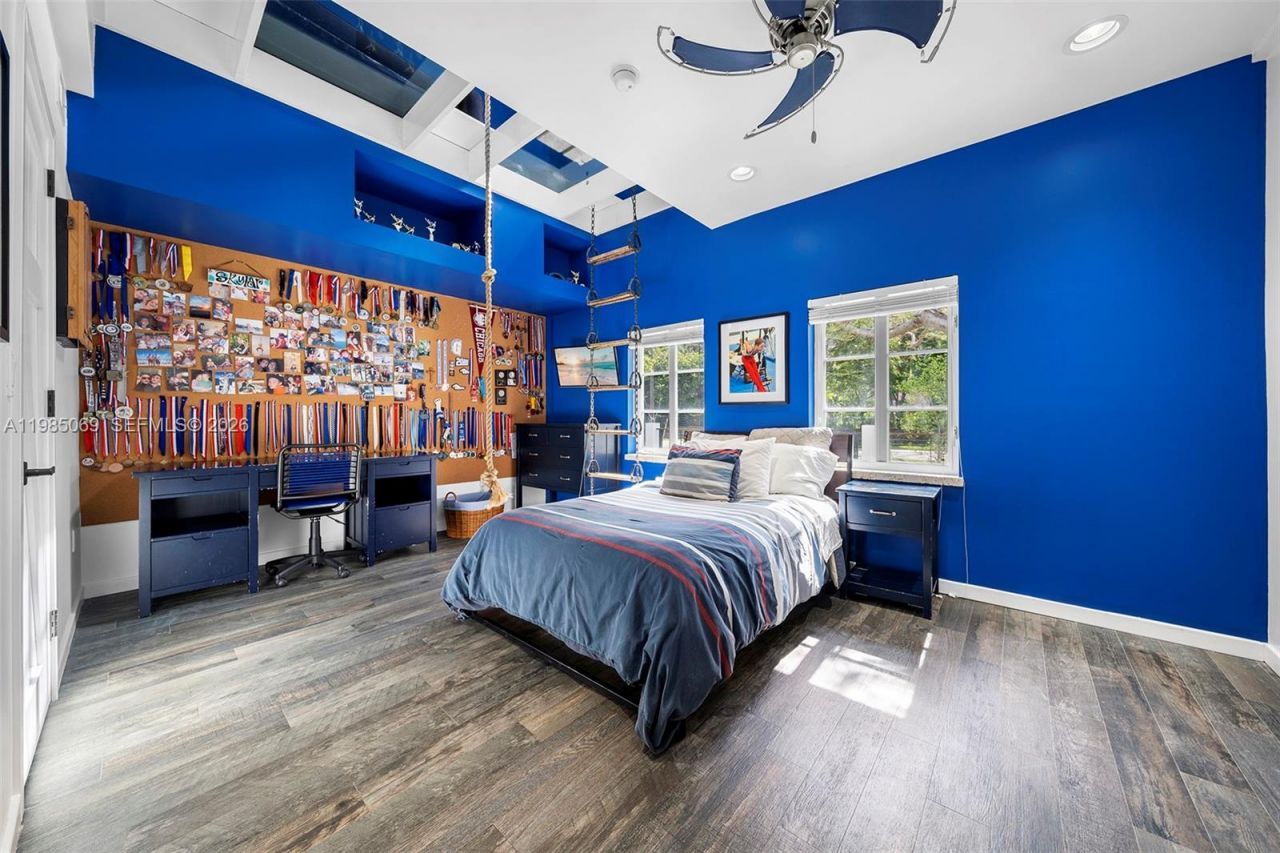 6700 SW 132nd St , Pinecrest, FL 33156 Photo