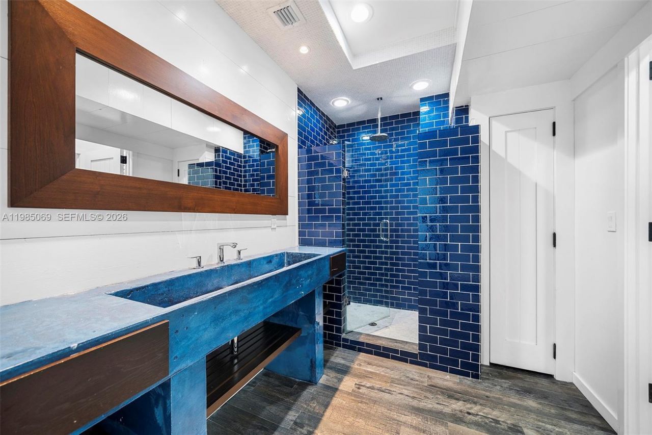 6700 SW 132nd St , Pinecrest, FL 33156 Photo