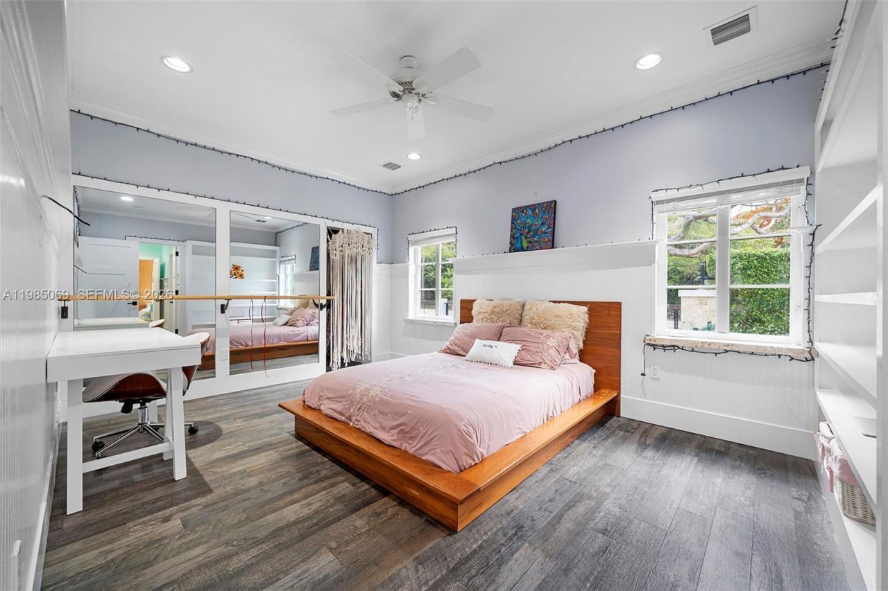 6700 SW 132nd St , Pinecrest, FL 33156 Photo