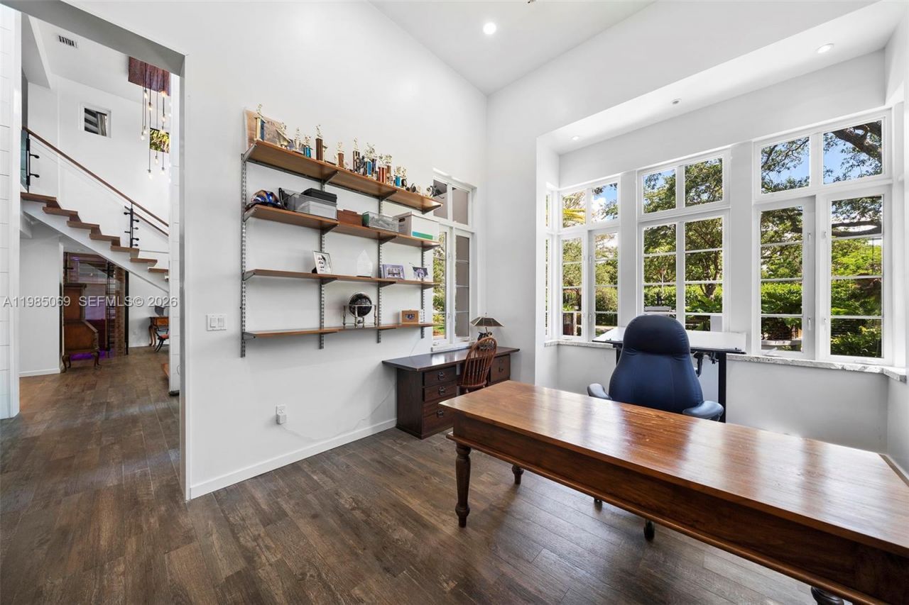 6700 SW 132nd St , Pinecrest, FL 33156 Photo