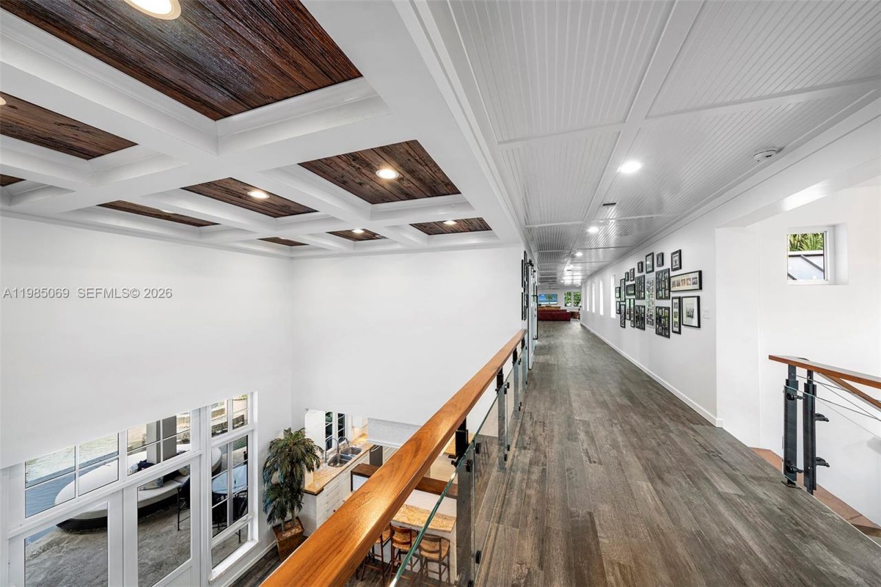 6700 SW 132nd St , Pinecrest, FL 33156 Photo