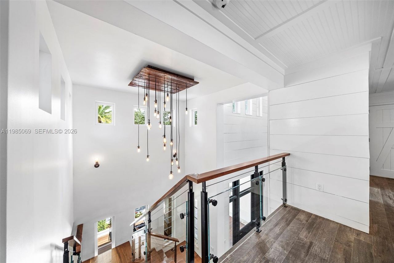 6700 SW 132nd St , Pinecrest, FL 33156 Photo