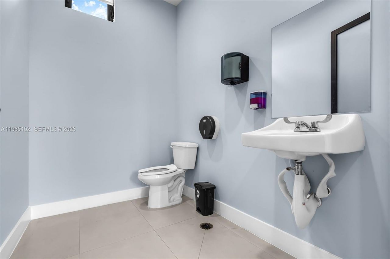 875 E 41st St , Hialeah, FL 33013 Photo