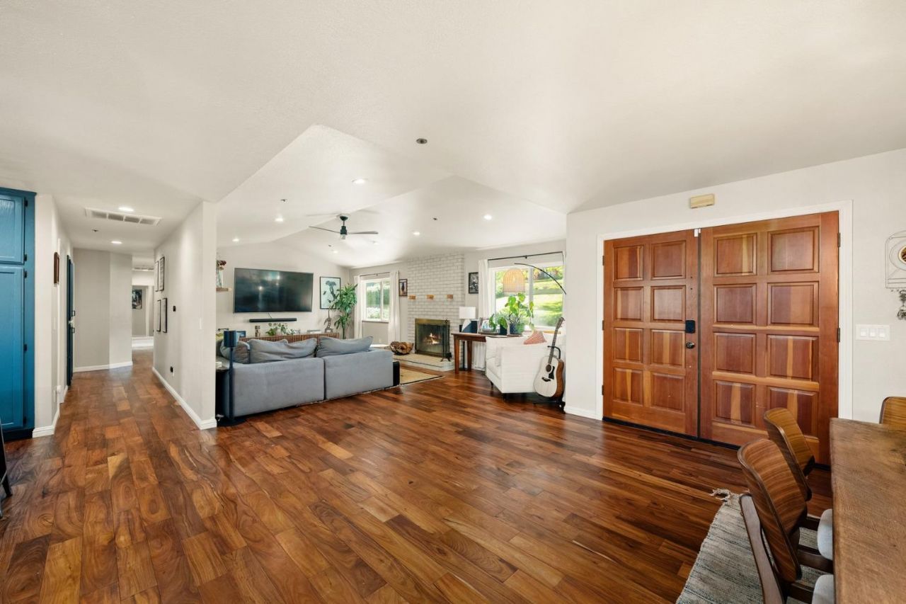 280 Hidden Creek Dr, Auburn, CA 95603 Photo