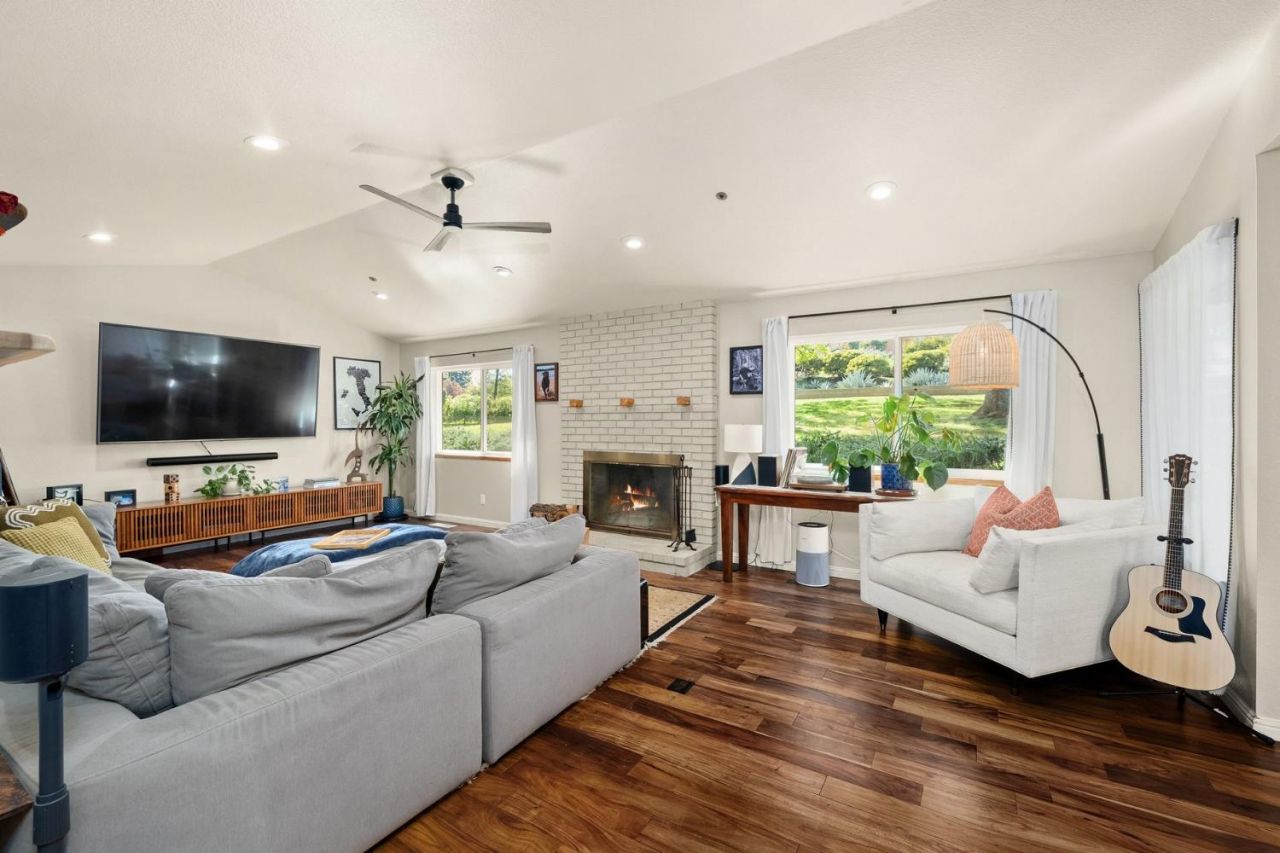 280 Hidden Creek Dr, Auburn, CA 95603 Photo