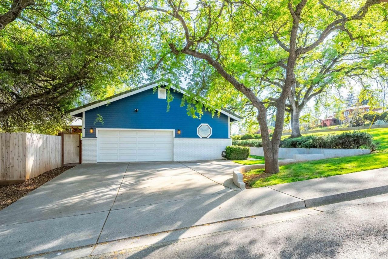 280 Hidden Creek Dr, Auburn, CA 95603 Photo