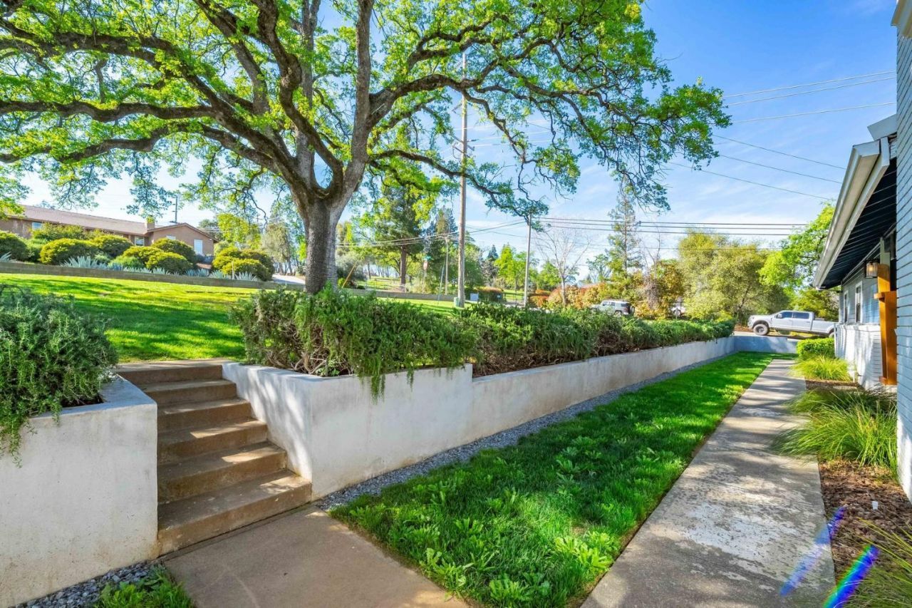 280 Hidden Creek Dr, Auburn, CA 95603 Photo