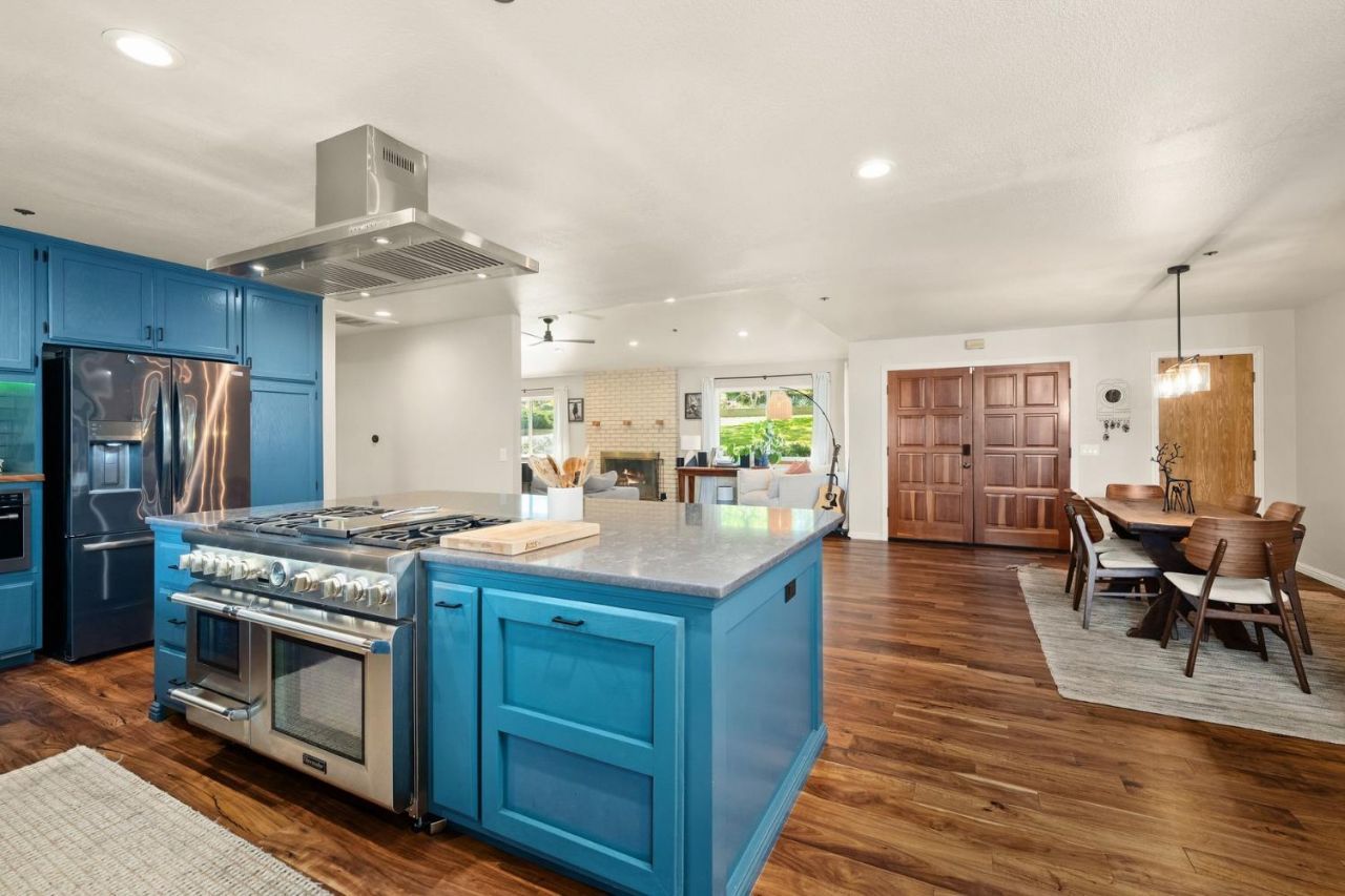 280 Hidden Creek Dr, Auburn, CA 95603 Photo