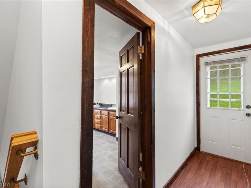 55249 Locust Drive, Bridgeport, OH 43912 Photo 21