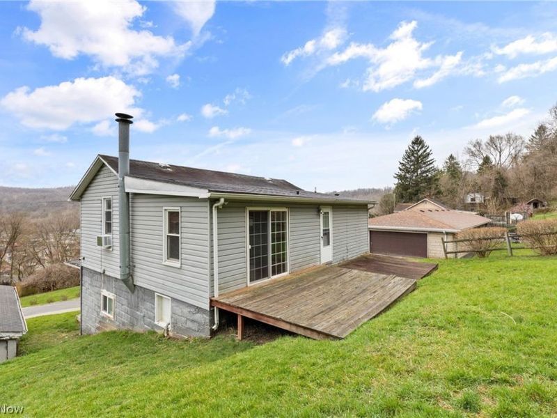 55249 Locust Drive, Bridgeport, OH 43912 Photo 27