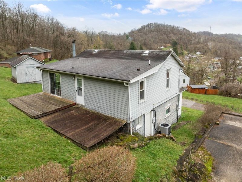 55249 Locust Drive, Bridgeport, OH 43912 Photo 28